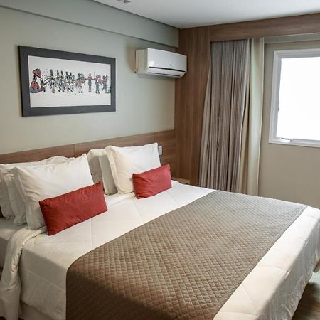 Dubai Suites Монтис Кларос Екстериор снимка