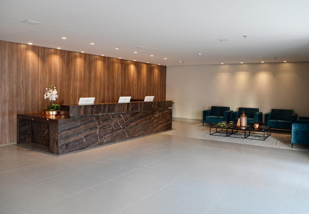 Dubai Suites Монтис Кларос Екстериор снимка